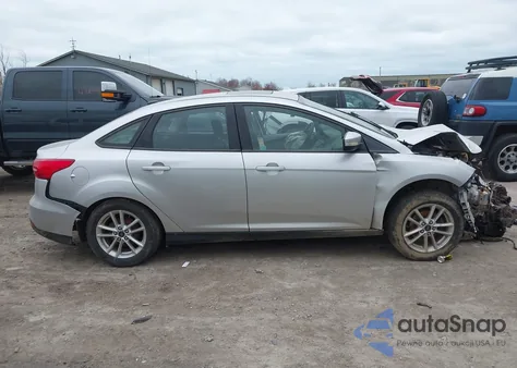 2015 Ford Focus Se z USA, uszkodzony, nr VIN 1FADP3F20FL262380